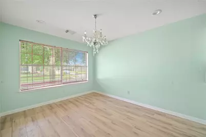 10950 Linden Gate Drive, Houston, TX 77075 - Photo 4