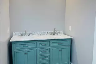 5317 Higgins St, Houston, TX 77033 - Photo 20