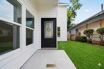 5210 Gano Street, Houston, TX 77009 - Photo 6