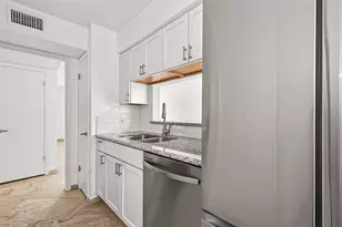 3303 W Greenridge Dr, Houston, TX 77057 - Photo 20