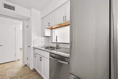 3303 W Greenridge Drive #47, Houston, TX 77057 - Photo 20