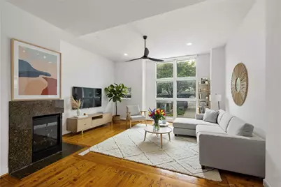 512 Jackson Hill Street, Houston, TX 77007 - Photo 1