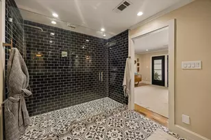 5110 Loch Lomond Dr, Houston, TX 77096 - Photo 20