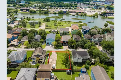822 Cedar Road, Clear Lake Shores, TX 77565 - Photo 1