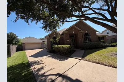 3303 Thistlegrove Lane, Sugar Land, TX 77498 - Photo 2