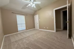 3303 Thistlegrove Ln, Sugar Land, TX 77498 - Photo 14