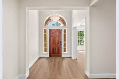 2 Gilded Crest Court, The Woodlands, TX 77382 - Photo 6