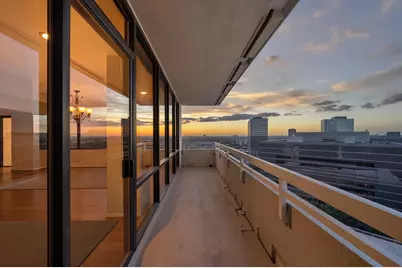 14 Greenway Plaza #17Q, Houston, TX 77046 - Photo 4
