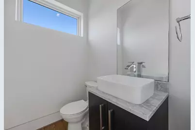 7327 Shadyvilla Pointe Drive, Houston, TX 77055 - Photo 26