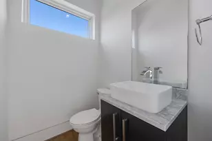7327 Shadyvilla Pointe Dr, Houston, TX 77055 - Photo 26