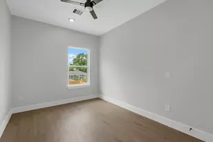 1030 Reverend B J Lewis Dr, Houston, TX 77088 - Photo 22