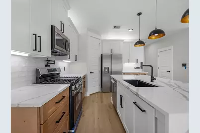 1030 Reverend B J Lewis Drive, Houston, TX 77088 - Photo 10
