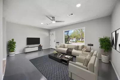 5206 Willow Glen Drive, Houston, TX 77033 - Photo 4