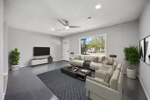 5206 Willow Glen Dr, Houston, TX 77033 - Photo 4