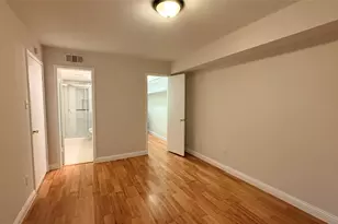 4643 Wild Indigo St, Houston, TX 77027 - Photo 10