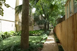 4643 Wild Indigo St, Houston, TX 77027 - Photo 12