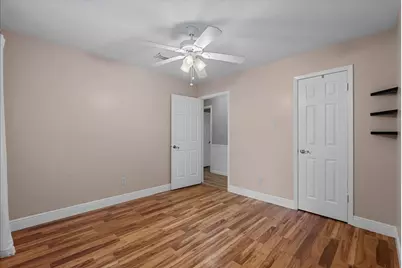 10023 Kirkwren Drive, Houston, TX 77089 - Photo 24