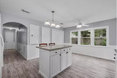 10023 Kirkwren Drive, Houston, TX 77089 - Photo 14
