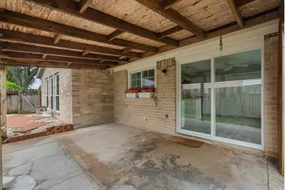 10023 Kirkwren Drive, Houston, TX 77089 - Photo 28