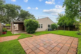 10023 Kirkwren Dr, Houston, TX 77089 - Photo 30