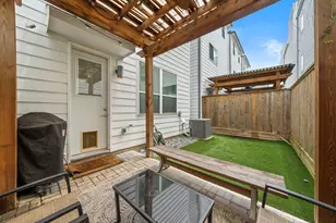 1217 Crockett St, Houston, TX 77007 - Photo 32