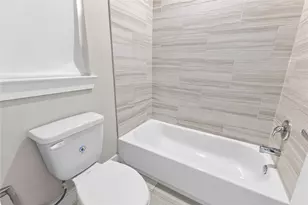2511 Des Chaumes St, Houston, TX 77026 - Photo 22