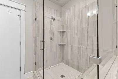 2511 Des Chaumes Street, Houston, TX 77026 - Photo 14