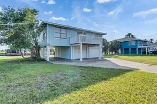 3813 Tradewinds Dr, Galveston, TX 77554 - Photo 12