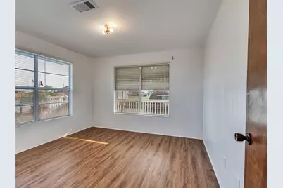 3813 Tradewinds Drive, Galveston, TX 77554 - Photo 40