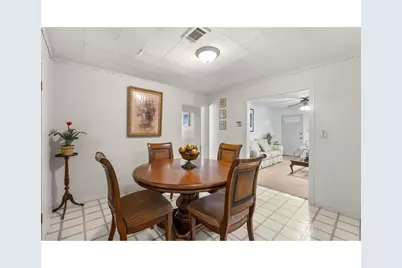 104 Avenue E, Highlands, TX 77562 - Photo 12