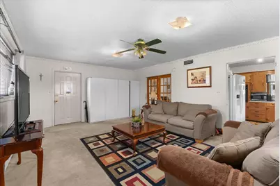 104 Avenue E, Highlands, TX 77562 - Photo 10