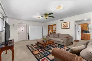 104 Avenue E, Highlands, TX 77562 - Photo 10