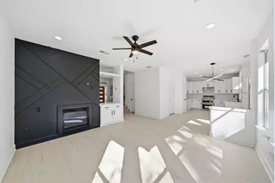 82 N Apple Spring Circle, The Woodlands, TX 77382 - Photo 1