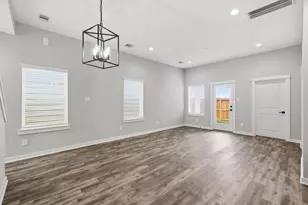 411 Stonework Landing Ln, Houston, TX 77076 - Photo 8