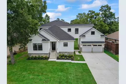 10802 Fairview Drive, Conroe, TX 77385 - Photo 1