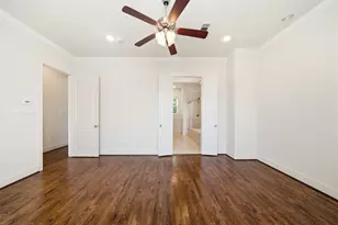 8926 Lakeshore Bend Dr, Houston, TX 77080 - Photo 22