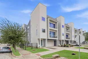 3303 Baron St, Houston, TX 77020 - Photo 4
