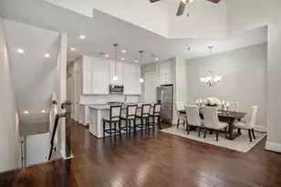 11005 Acorn Falls Dr, Houston, TX 77043 - Photo 4