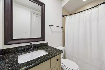 1521 Oakdale Street, Houston, TX 77004 - Photo 10