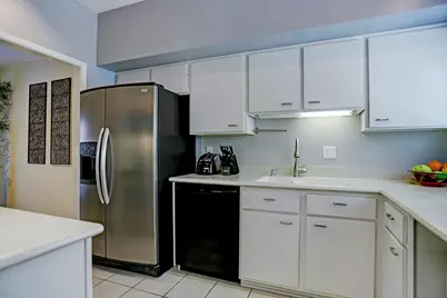 1115 Augusta Drive #36, Houston, TX 77057 - Photo 8