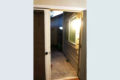 718 Silverpines Road, Houston, TX 77062 - Photo 46