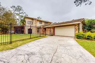 3420 Mission Viejo St, Baytown, TX 77521 - Photo 26