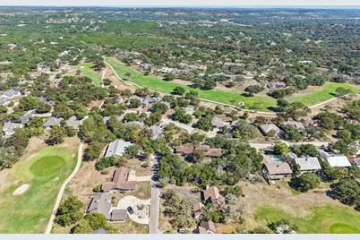 15 Country Lane, Woodcreek, TX 78676 - Photo 48