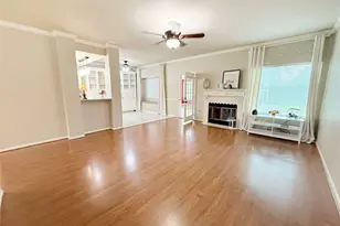 205 Peppermint Dr, Lake Jackson, TX 77566 - Photo 12