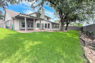 205 Peppermint Dr, Lake Jackson, TX 77566 - Photo 34