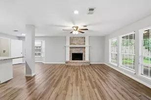 313 Bois D'Arc Dr, Conroe, TX 77301 - Photo 12