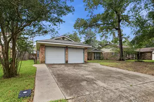 313 Bois D'Arc Dr, Conroe, TX 77301 - Photo 1
