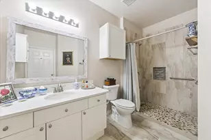 3045 Marina Bay Dr, League City, TX 77573 - Photo 12