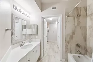 3045 Marina Bay Dr, League City, TX 77573 - Photo 18