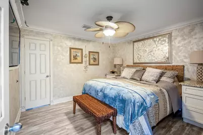 16544 John Silver Road, Jamaica Beach, TX 77554 - Photo 24